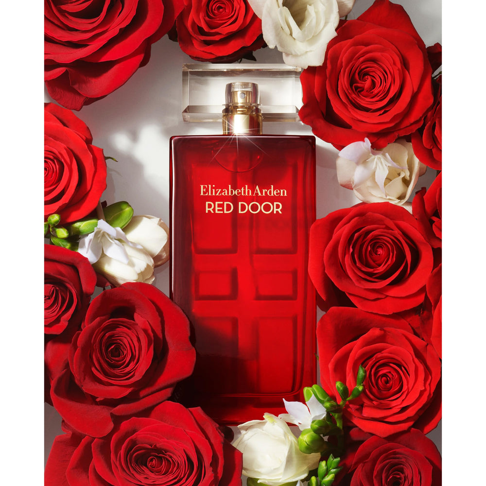 Elizabeth Arden Red Door honey sandalwood finish adds warmth