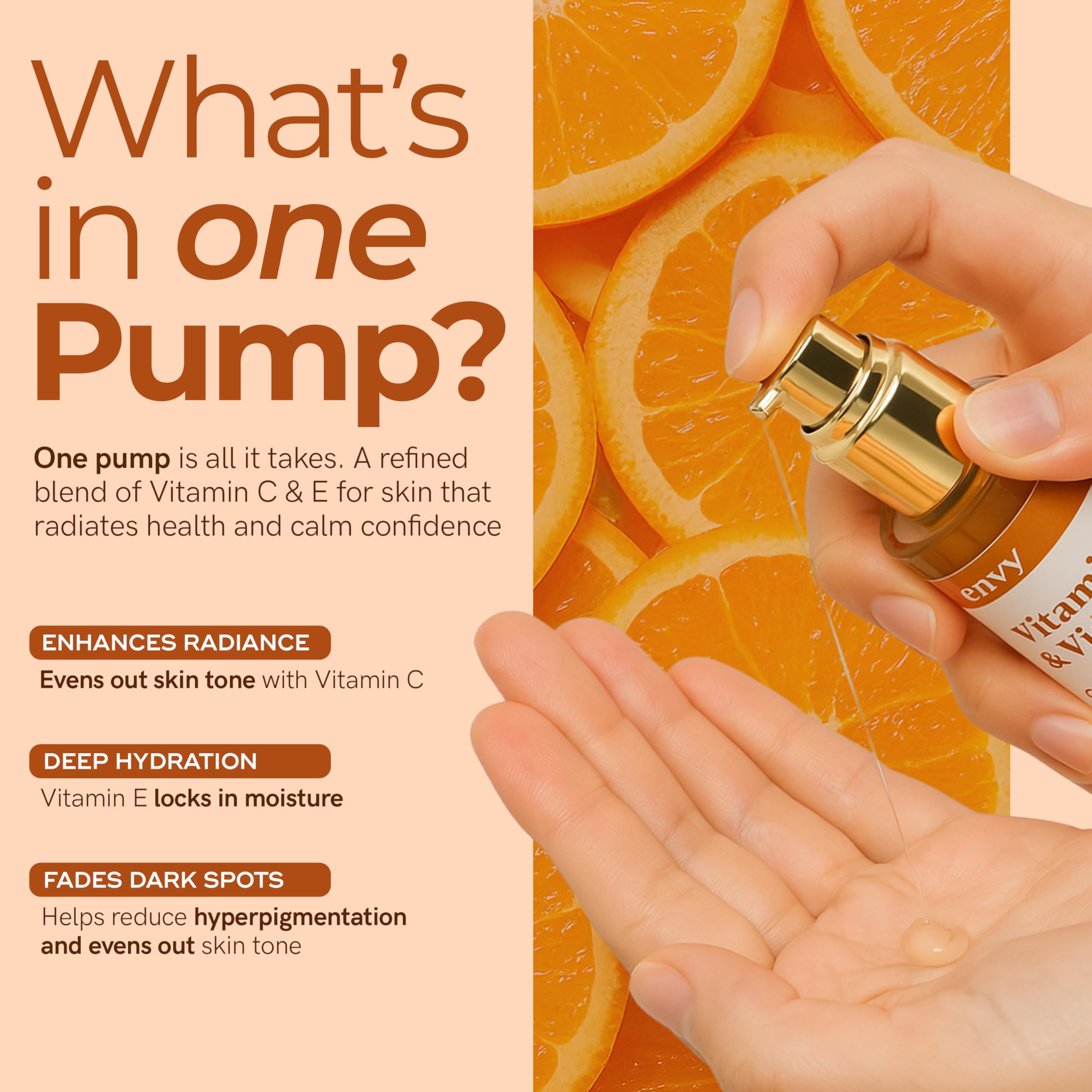 Aplicación en la palma con Envy Serum para hidratación rápida.