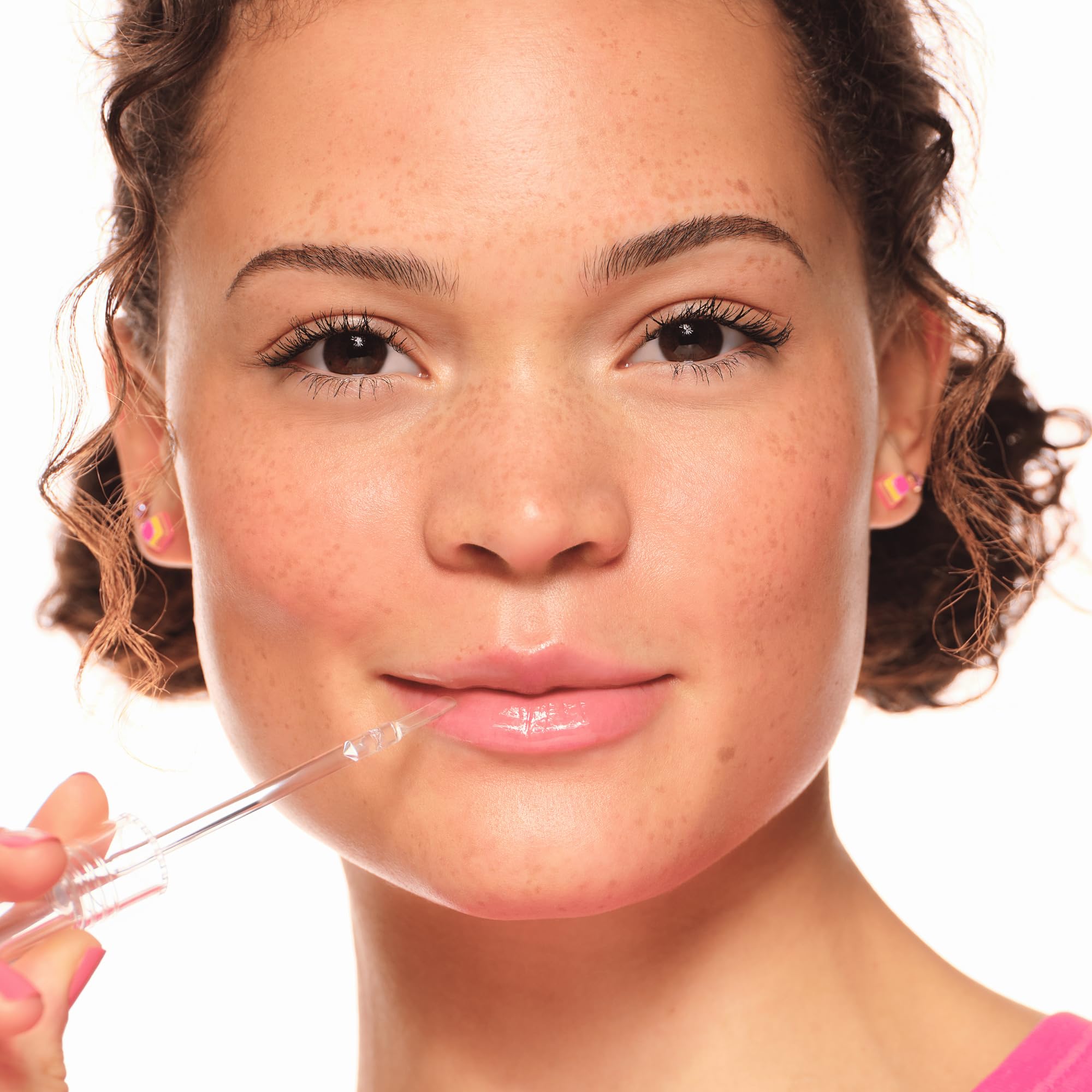 essence clear lip gloss with high-shine finish for bold looks.