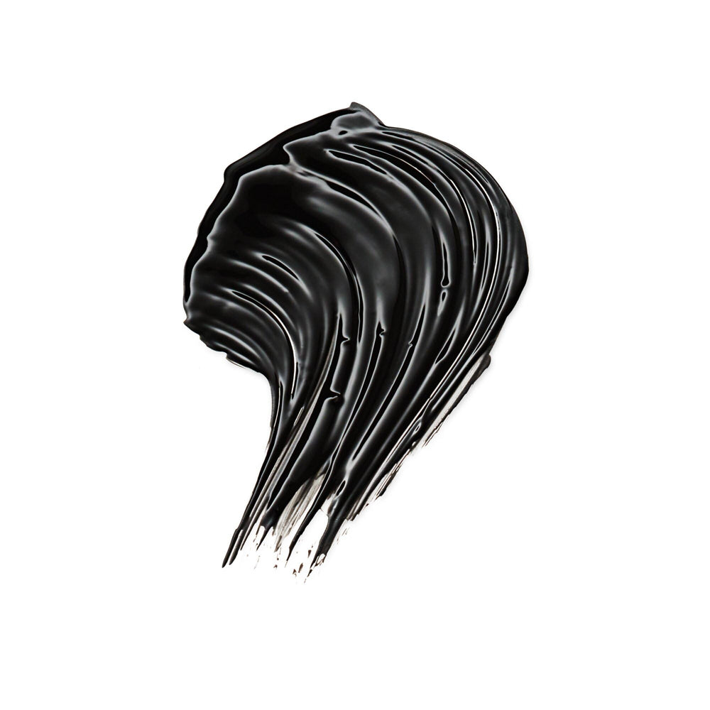 essence I Love Extreme Crazy Volume Mascara brush detail on lashes