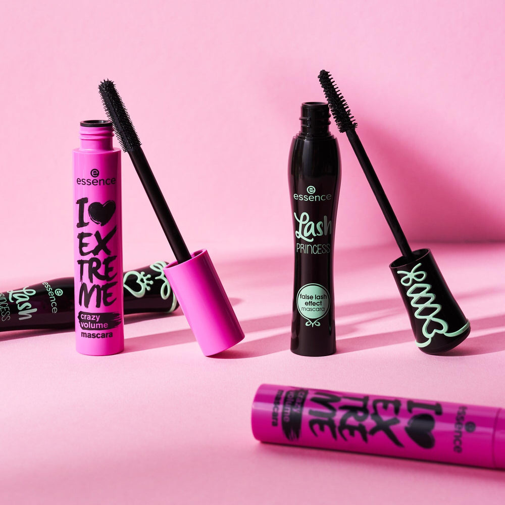 essence I Love Extreme Crazy Volume Mascara full eye look with dramatic lashes