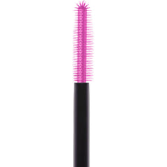 essence I Love Extreme Crazy Volume Mascara lashes after application