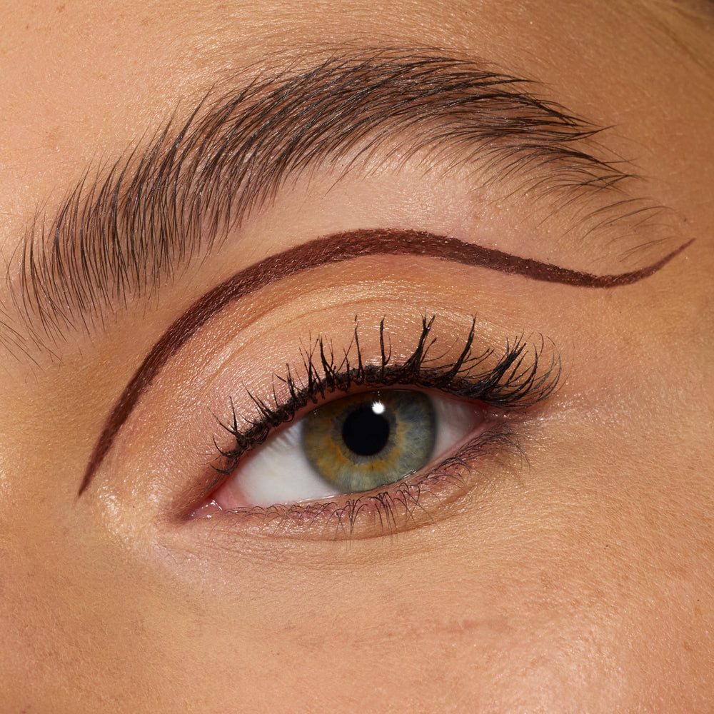 Essence Lash Princess Liner Brown vegan and cruelty-free formula