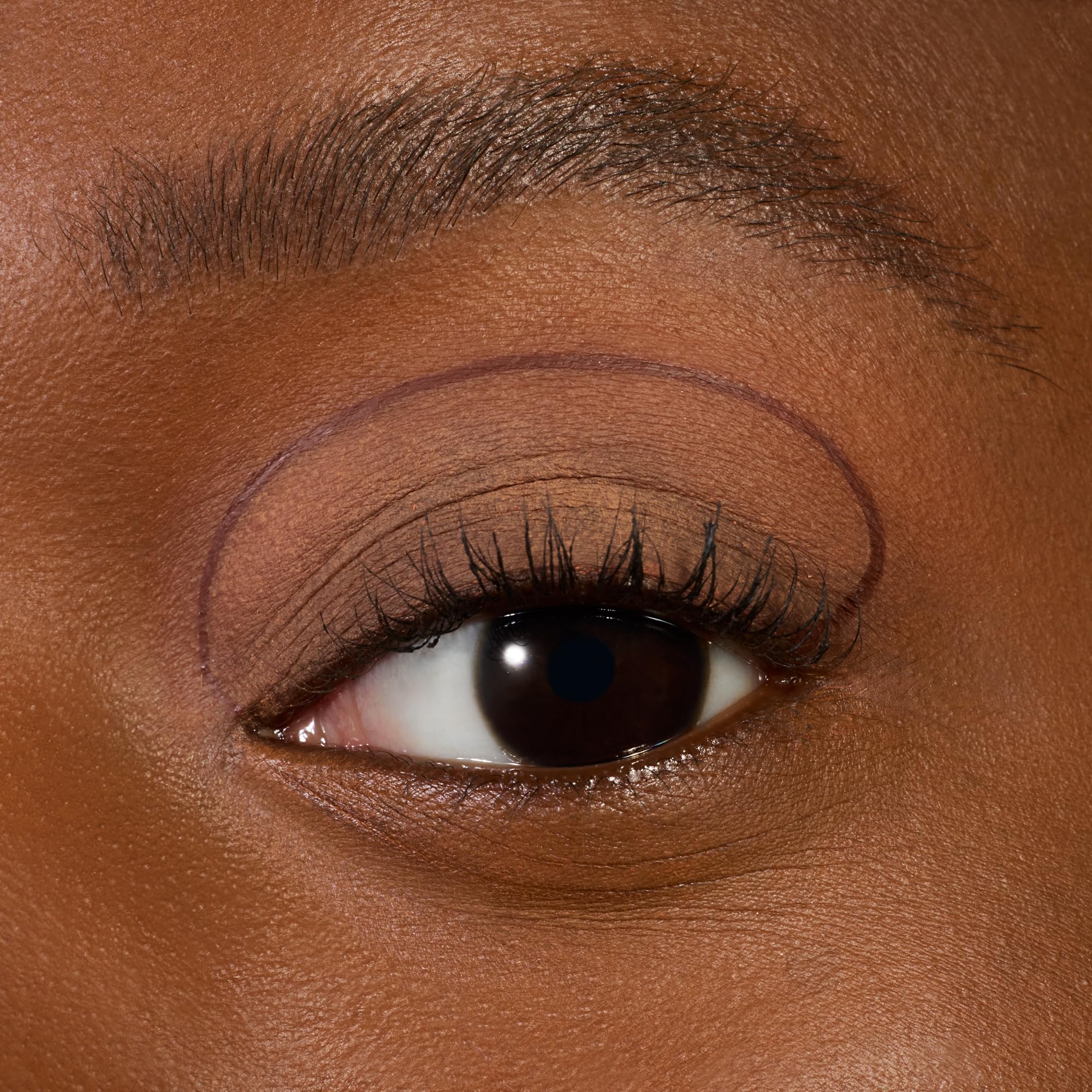 Essence Lash Princess Liner Brown smudge-proof performance throughout the day