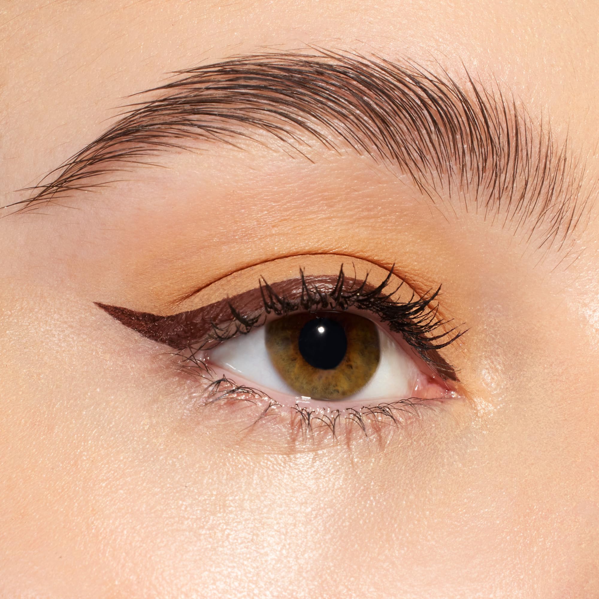 Essence Lash Princess Liner Brown versatile brown shade for day-to-night looks