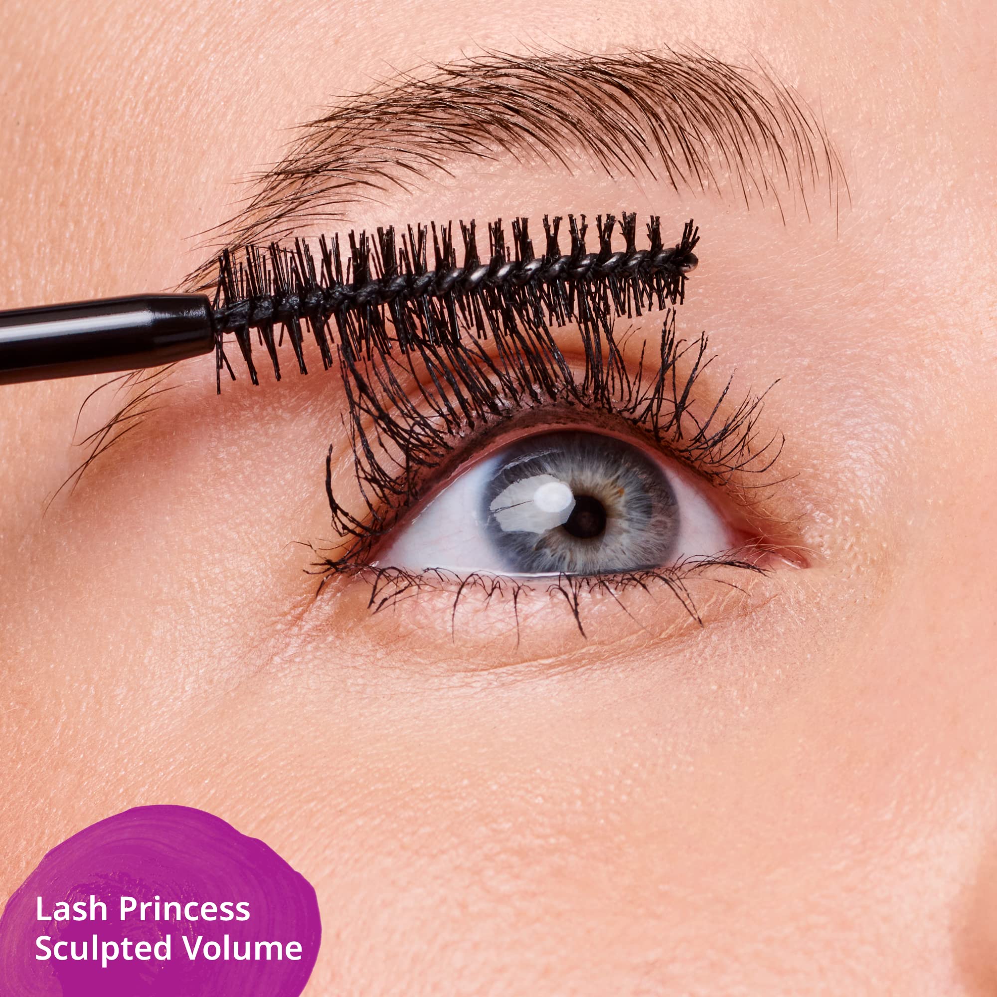 Vegan and cruelty-free formula from essence Lash Princess Sculpted Volume Mascara.