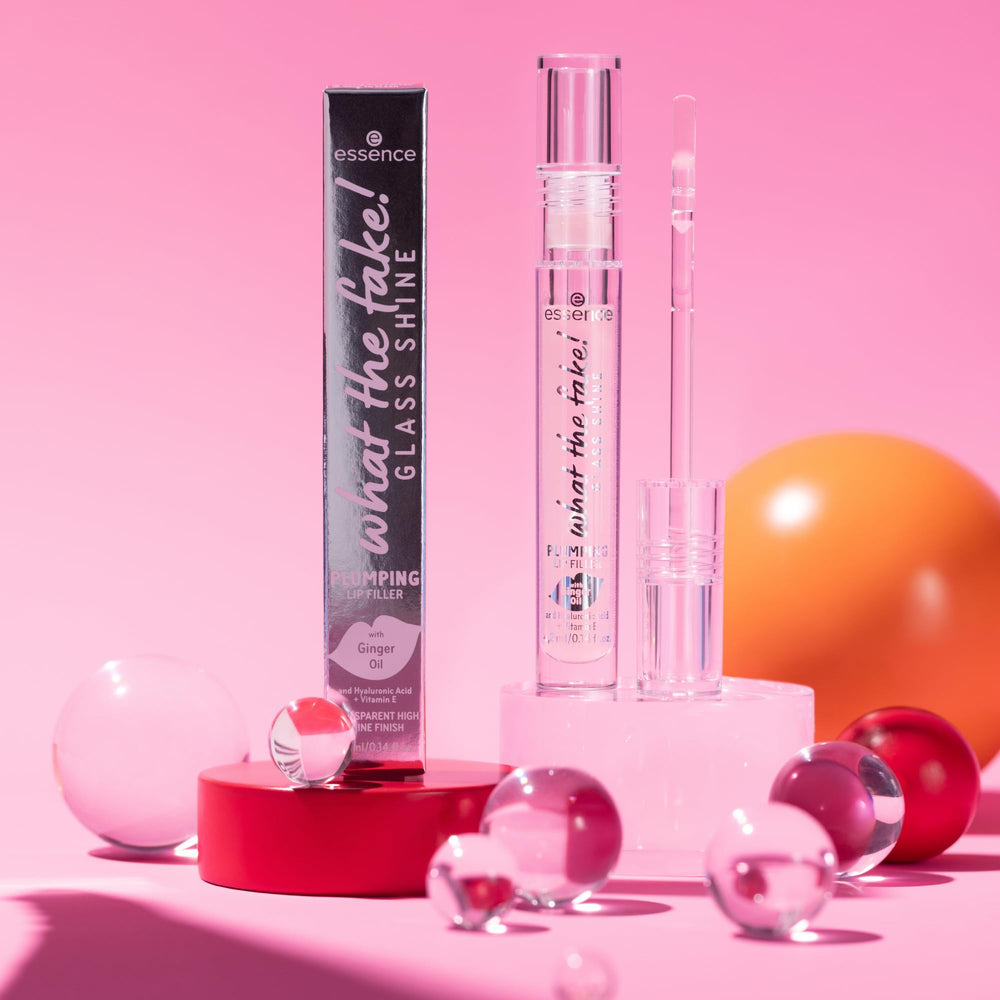 essence non-flocked applicator enables precise, mess-free lip gloss application.