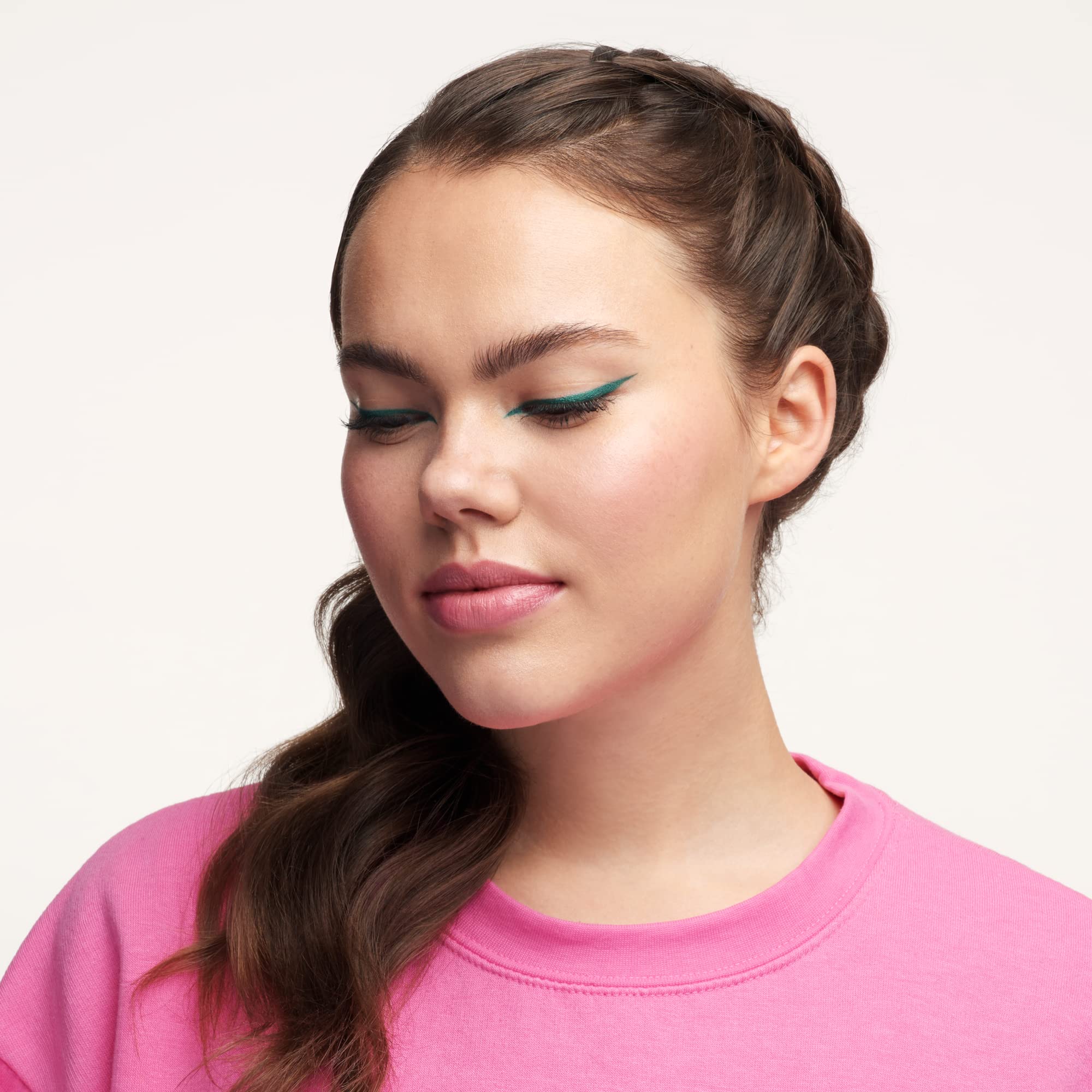 essence Stay & Play Gel Eyeliner color range showcases eight bold shades for versatile styles.
