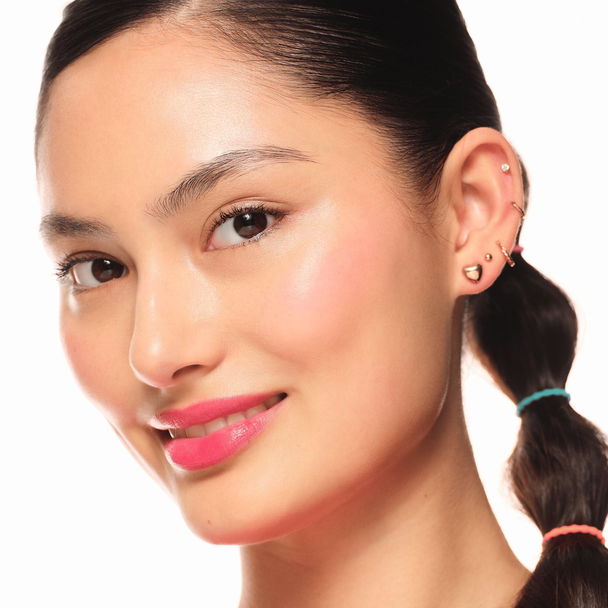 essence What a Tint long-lasting tint on lips with subtle glow