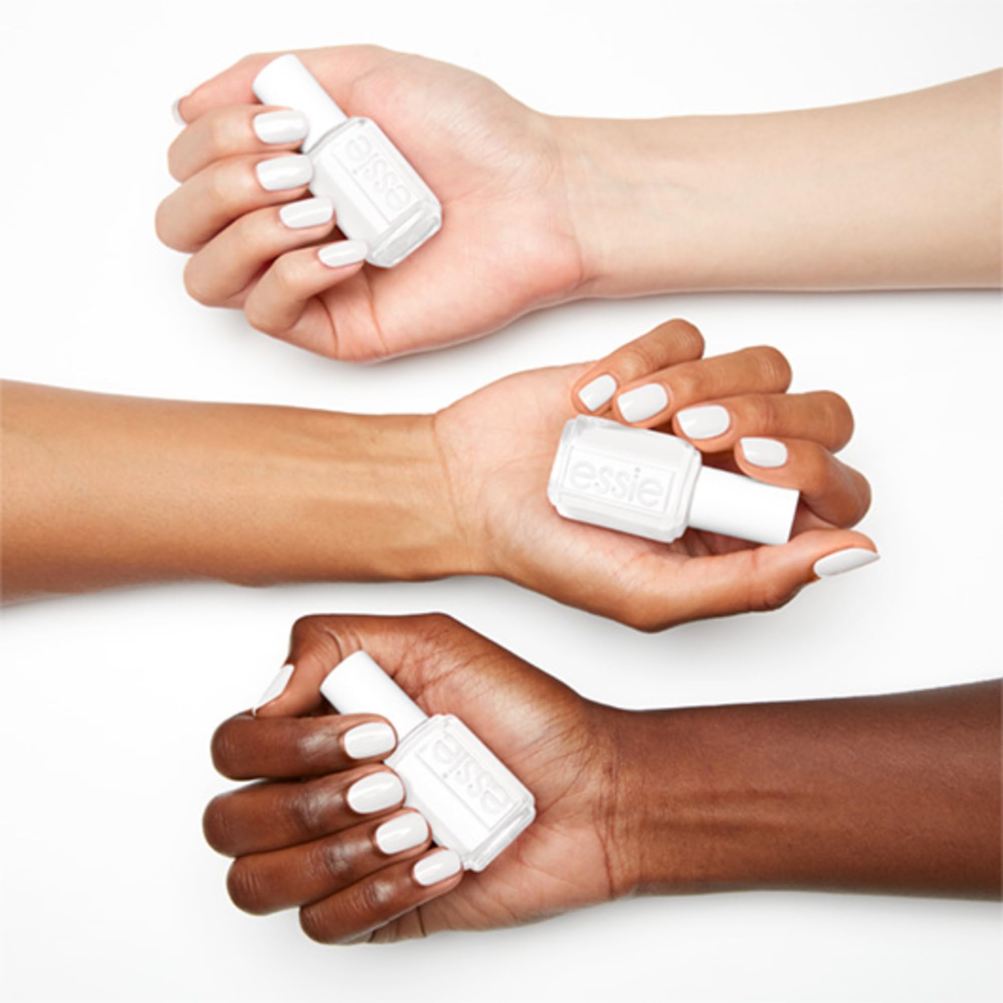 Secado rápido con essie blanco brillo para manicura rápida.