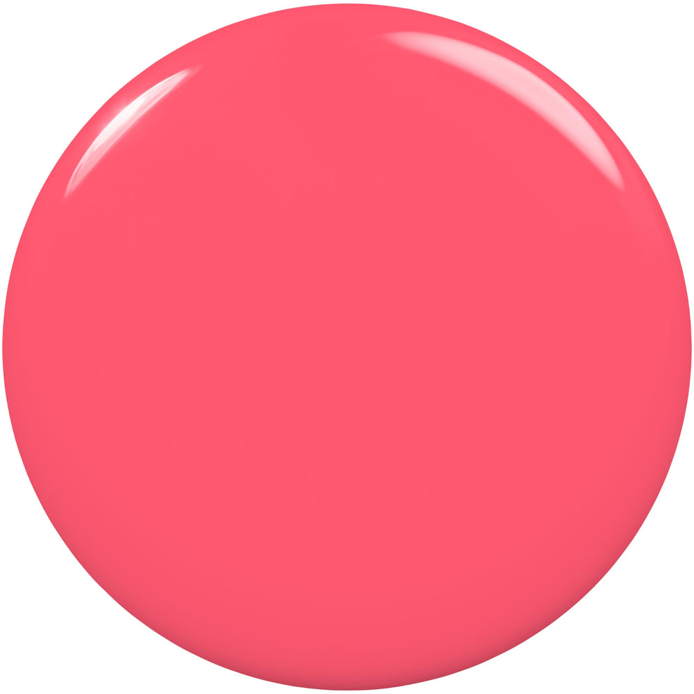 essie Throw In The Towel on nails with rosy pink shade for sun-kissed looks