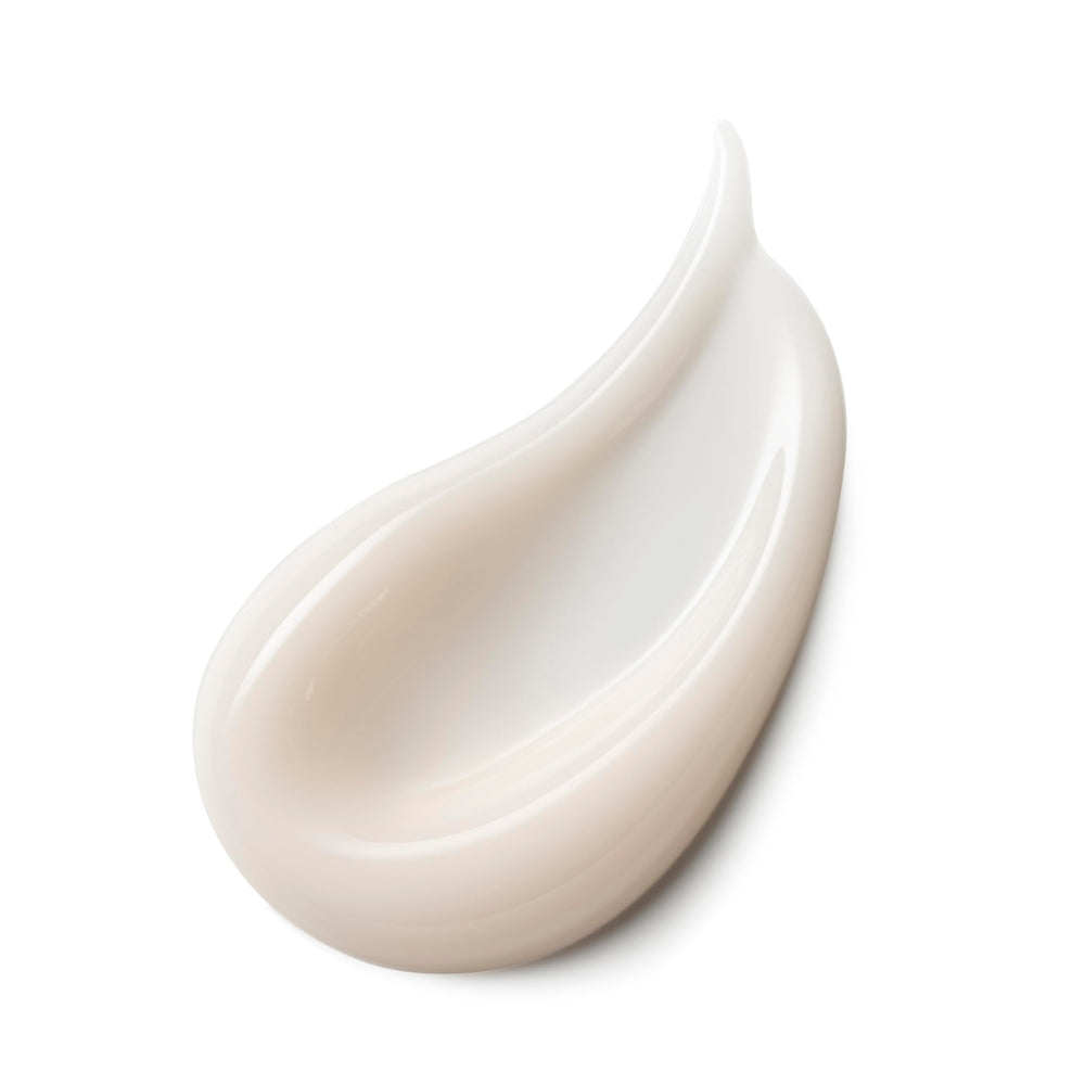 Estée Lauder Eye Lift skin texture after application close-up.