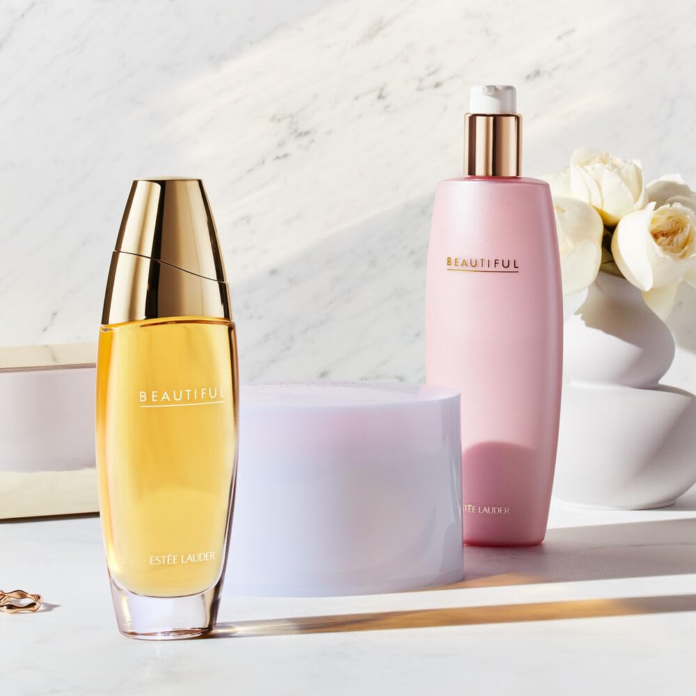 Estée Lauder Beautiful notes blend of rose, lily, tuberose and orange flower for a soft aroma.
