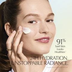 Estée Lauder DayWear on-hand swatch demonstrates quick absorption and lasting moisture.