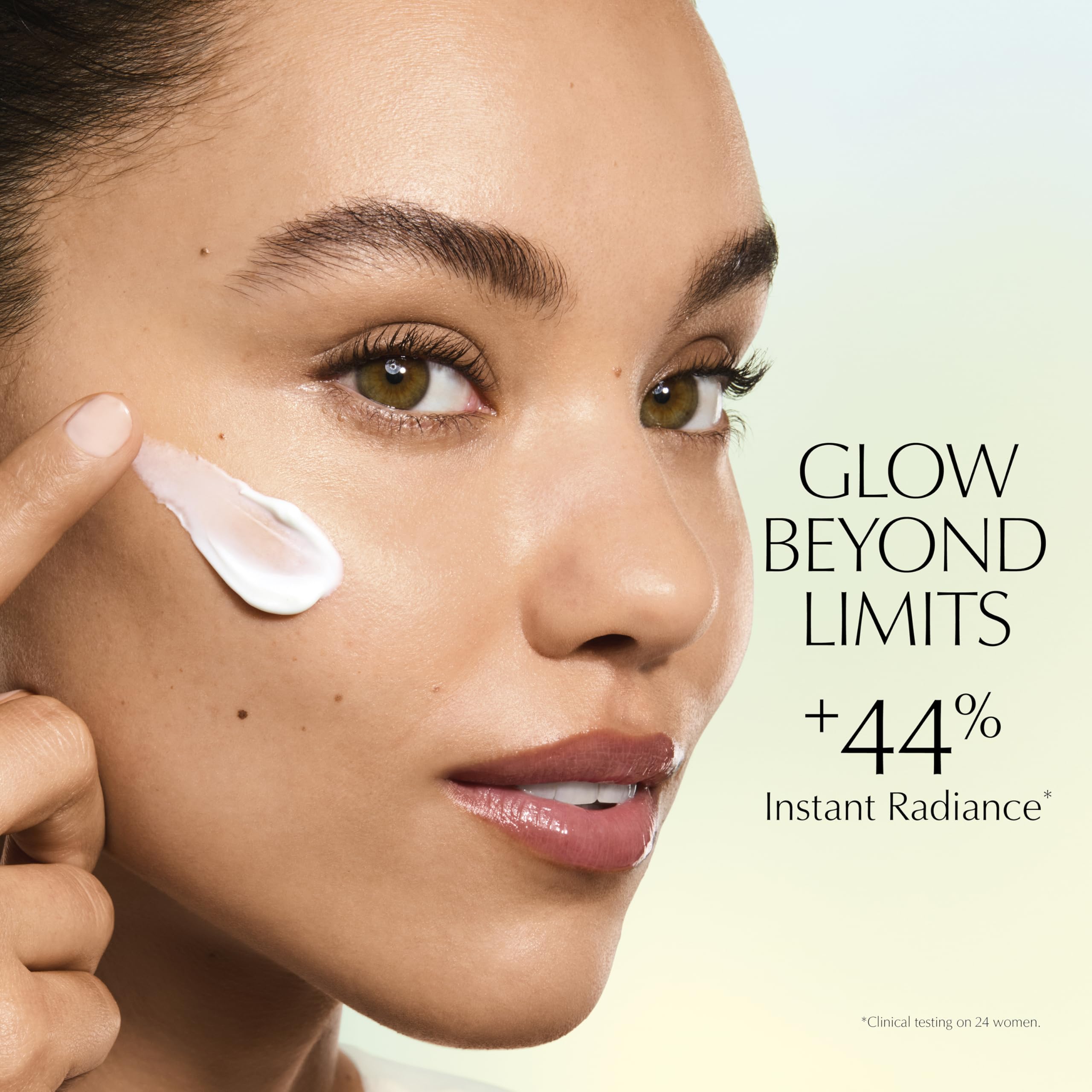 Estee Lauder DayWear Sorbet Cream SPF15 texture swirl suggesting lightweight hydration
