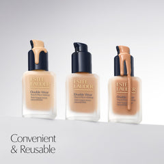 Acabado suave para la piel con Estée Lauder Double Wear.