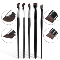 Etercycle fine angled eyeliner brush tip for precise lines