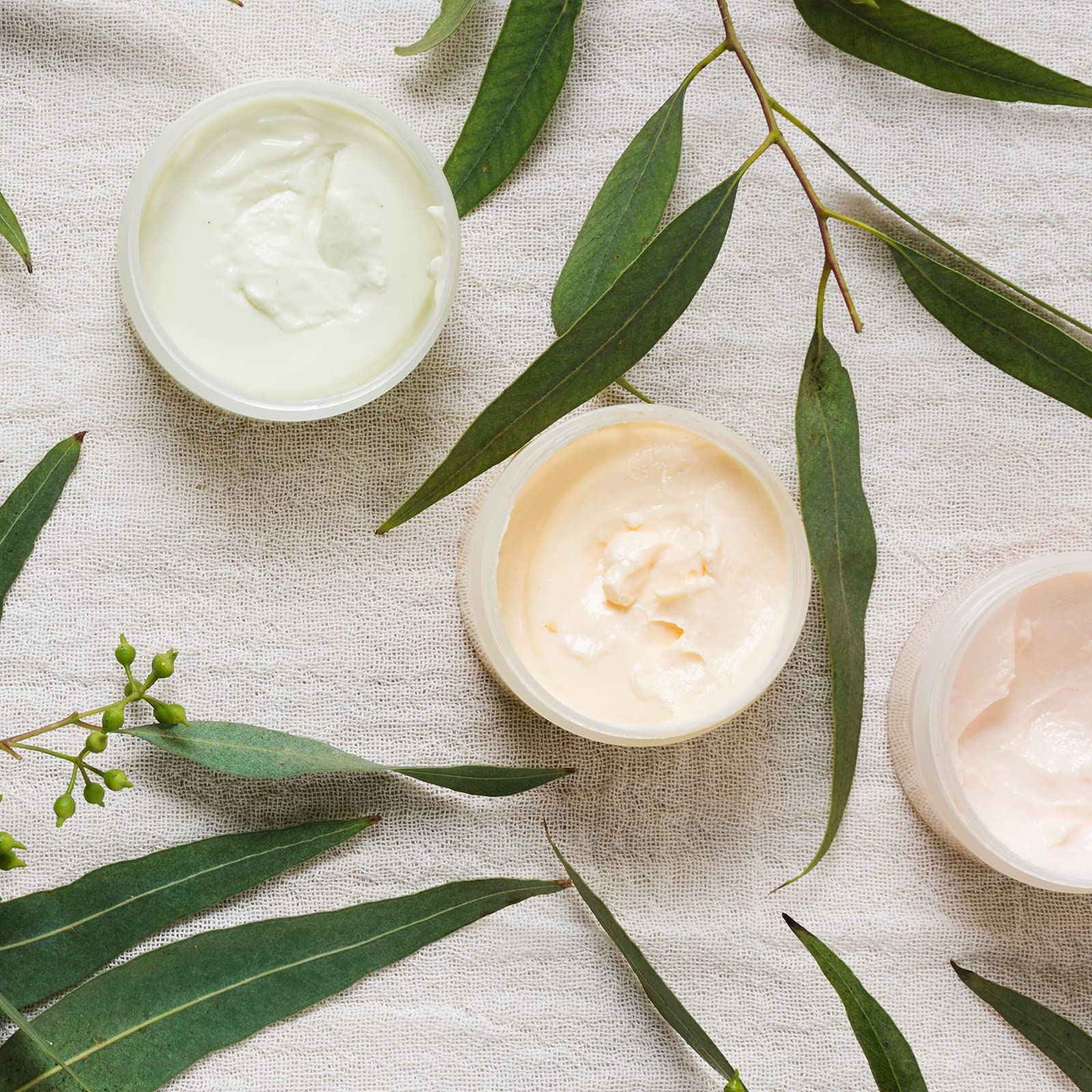 Eternal Moment DIY cosmetics storage for creams, scrubs, and samples.