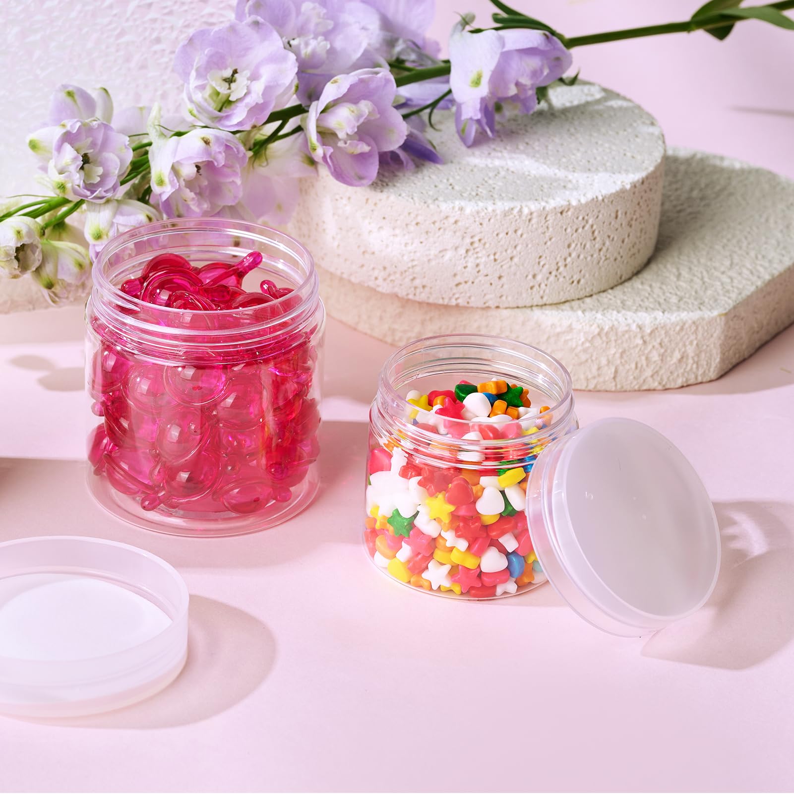 Eternal Moment leak-proof jar protects items with airtight seal when closed.