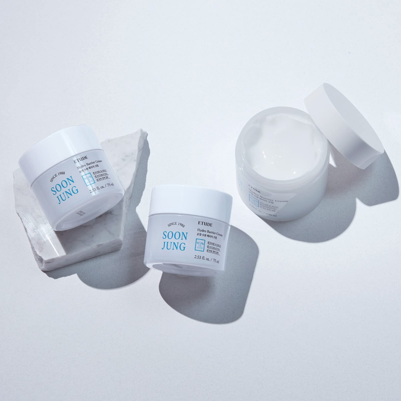 ETUDE SoonJung Crema, textura fresca al contacto