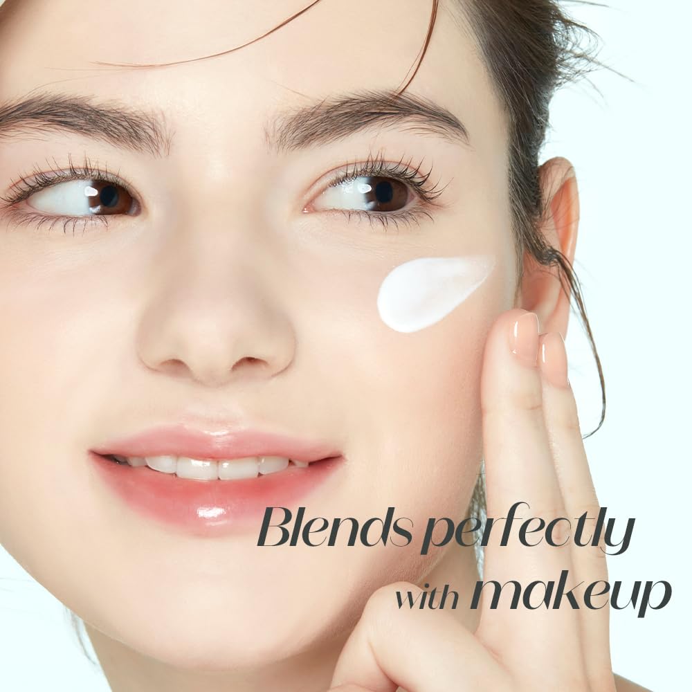 ETUDE Sunprise matte finish helps control shine during the day