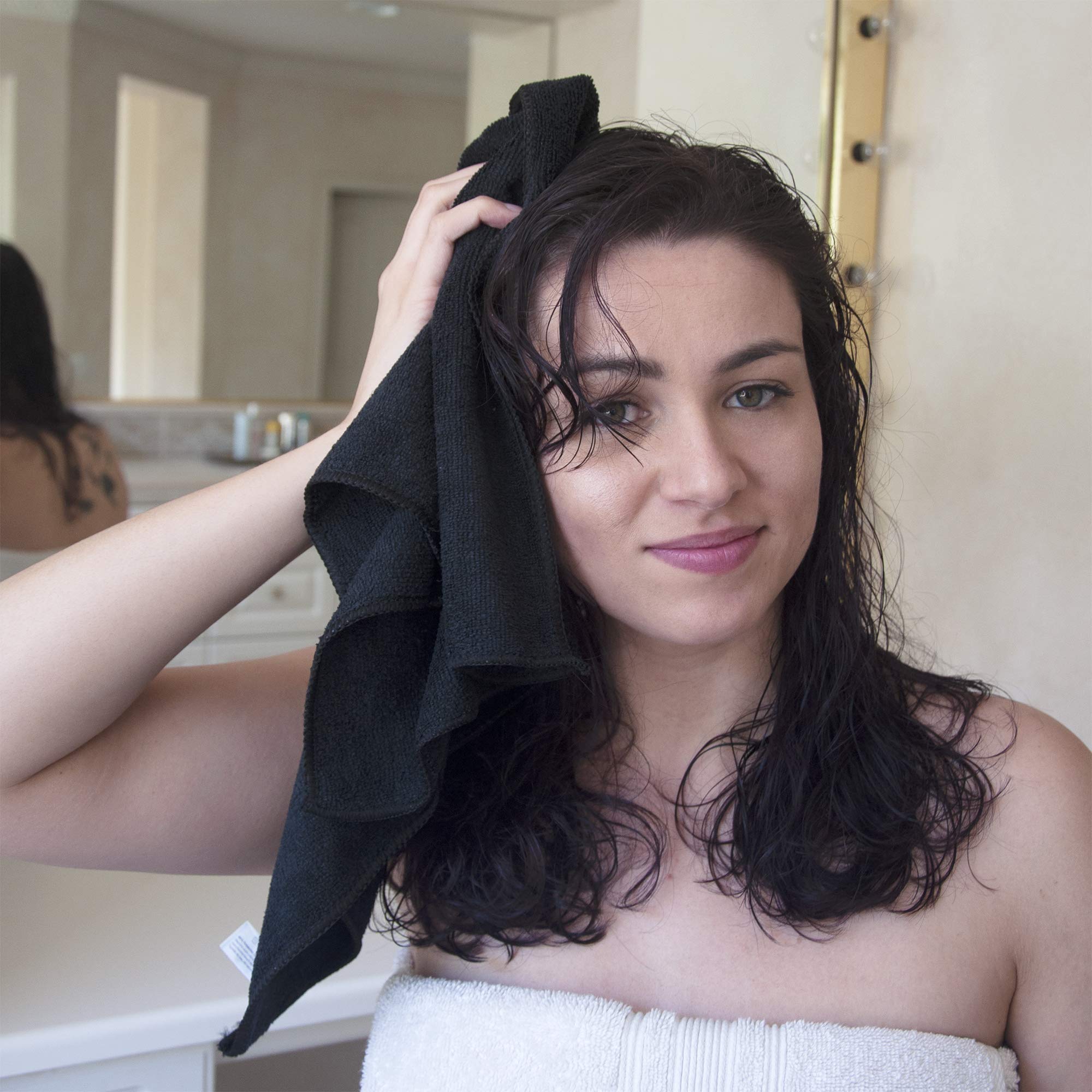 Eurow microfiber salon towel quick-drying design reduces heat exposure during busy days.
