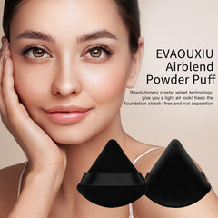 Evaouxiu puff for wet foundation blending and a smooth finish.