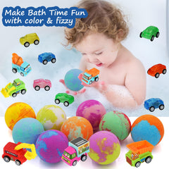 Excalla bomba de baño con sorpresa de coche, perfecta para hacer del baño un juego.