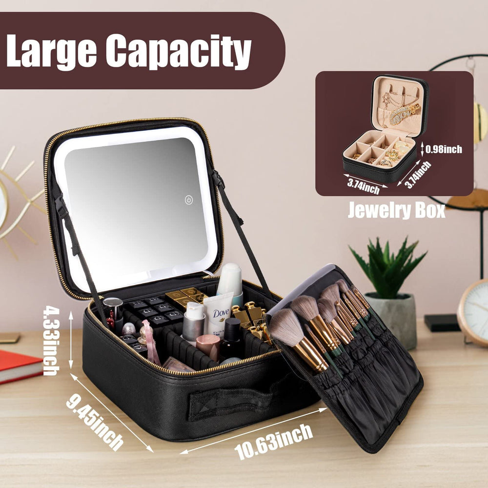 Extrei Gent premium-waterproof-synthetic-leather exterior protects contents during travel.