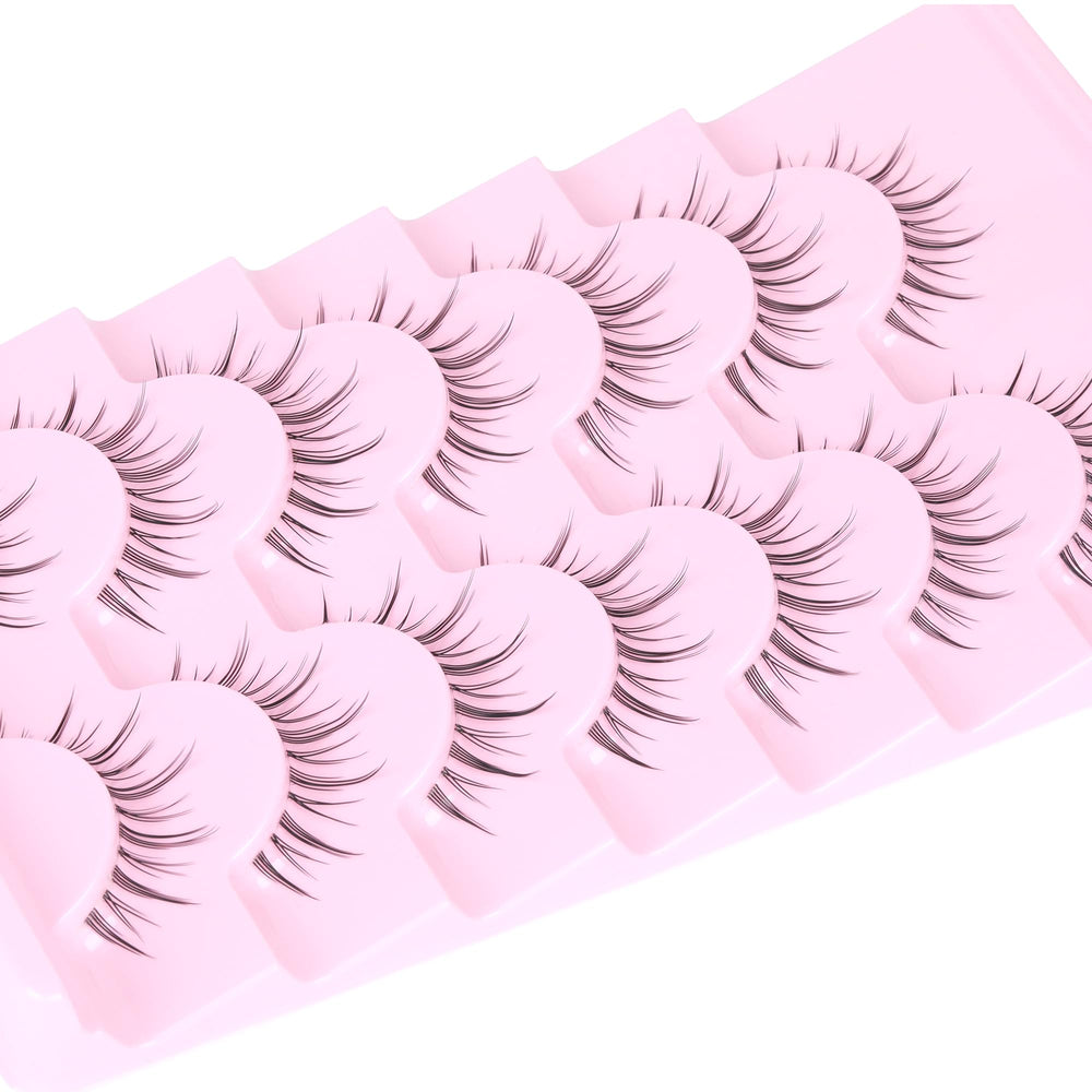 EYDEVRO Moonlight faux mink lashes deliver soft volume and comfort.