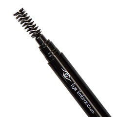 Eye Embrace The Ginge: fórmula resistente al agua para un maquillaje duradero.