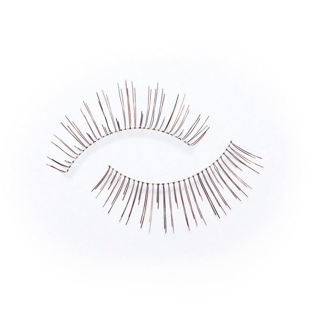 Vegan, cruelty-free Eylure Naturals No. 020 packaging ready for wear.