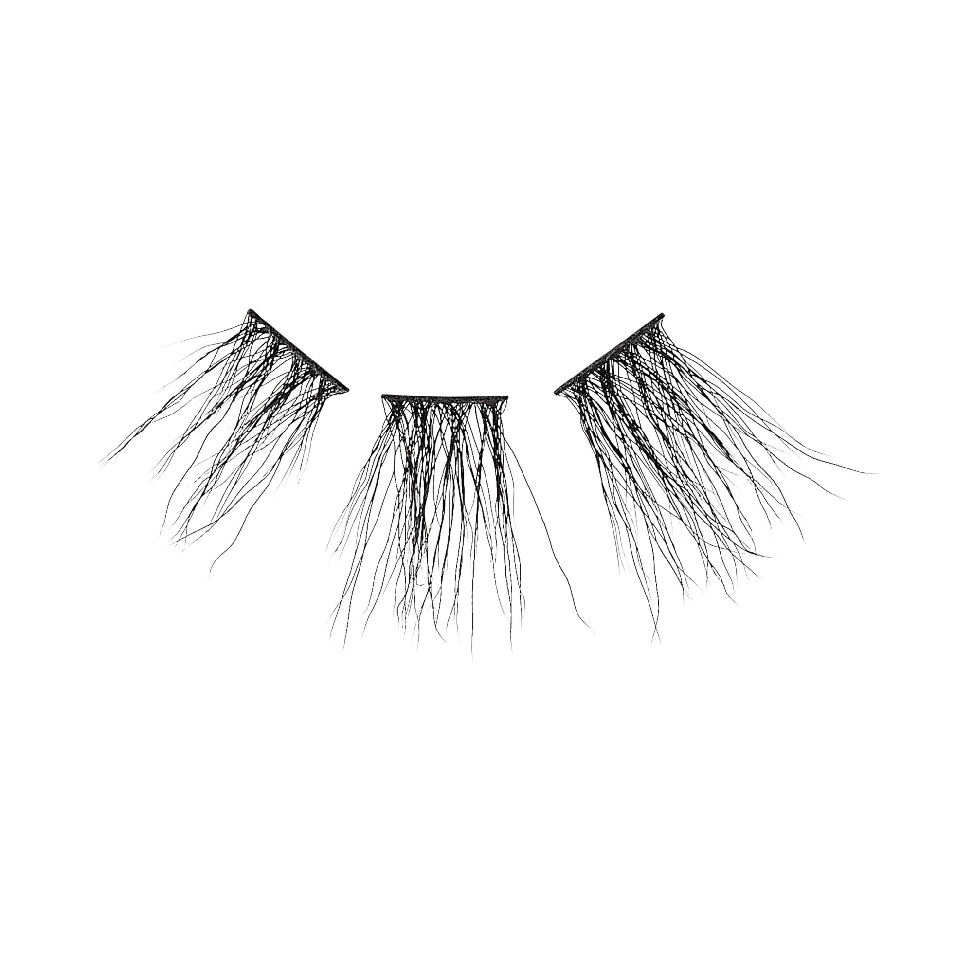 FALSCARA falscara ultra-soft material delivers fluffy, airy lashes.