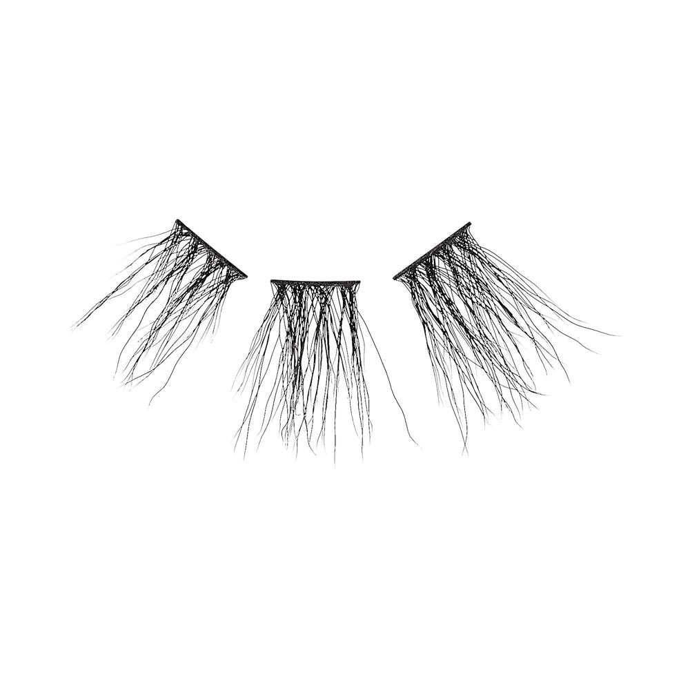 FALSCARA falscara ultra-soft material delivers fluffy, airy lashes.