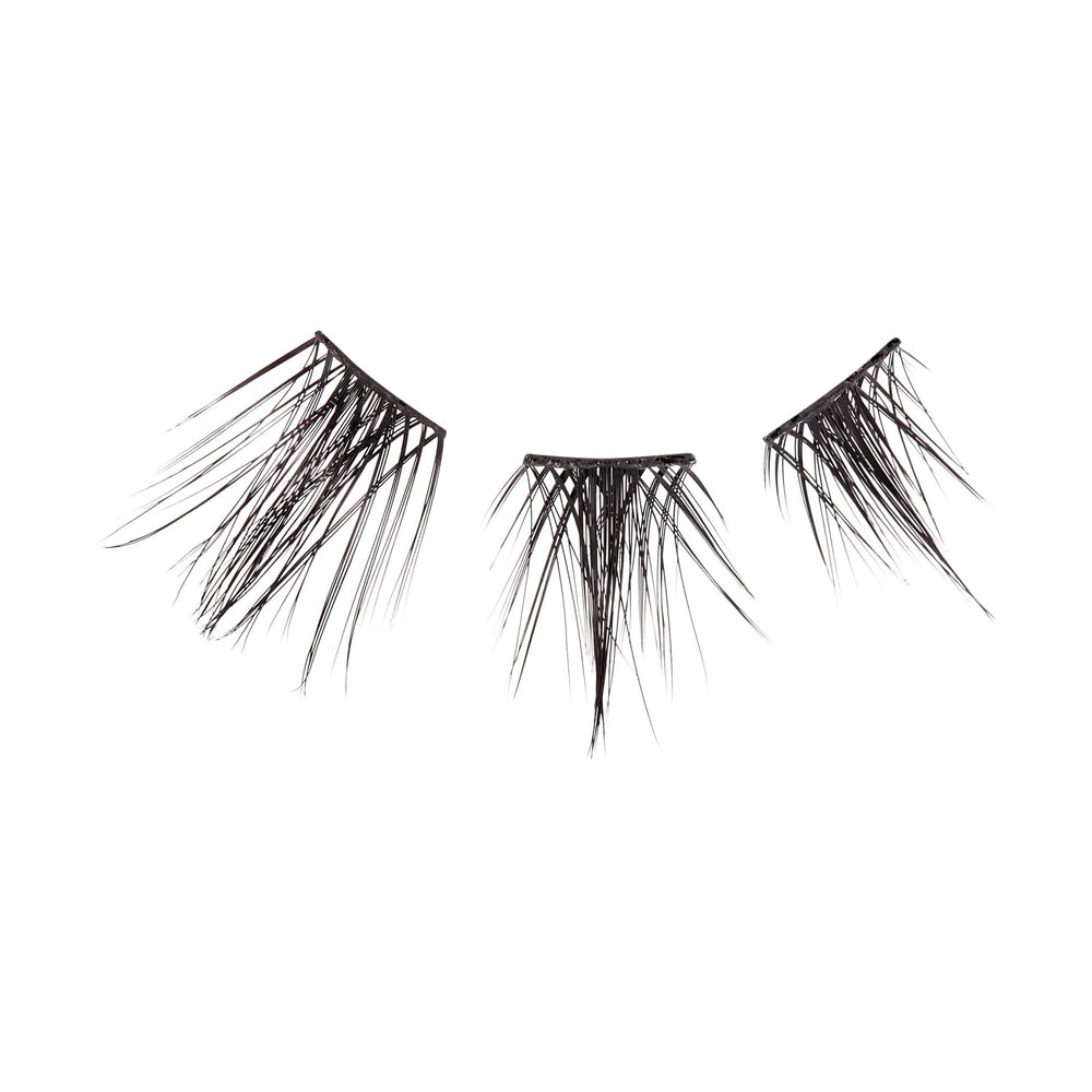 KISS FALSCARA WISPS worn up to 10 days with Overnighter Sealer.