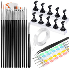 Fandamei nail art brushes collection with varied sizes for precise designs at home or in the salon.