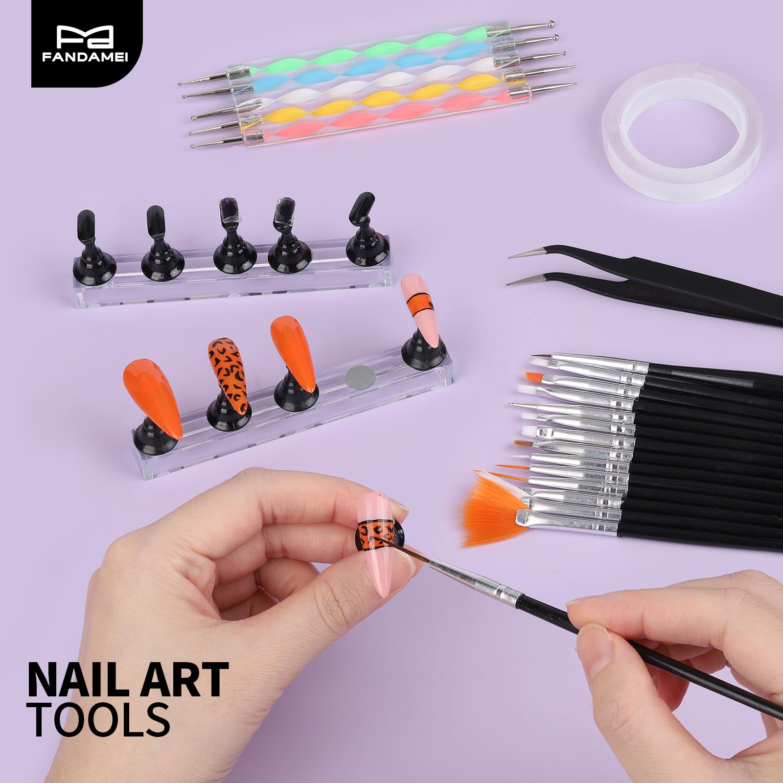 Fandamei nail-art tools kit display highlights comprehensive set for professional or DIY use.