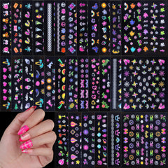 Pegatinas de uñas FANDAMEI con 30 diseños para looks de salón en casa.