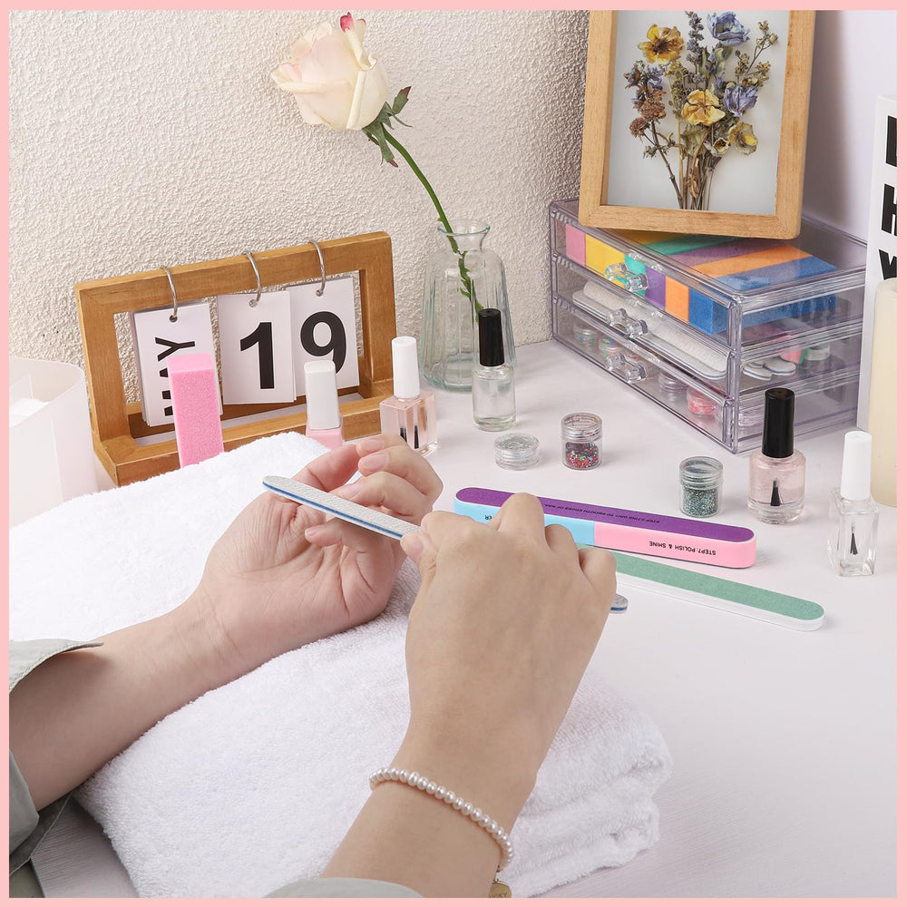 Fandamei seven-way nail buffer with numbered surfaces for precise filing.