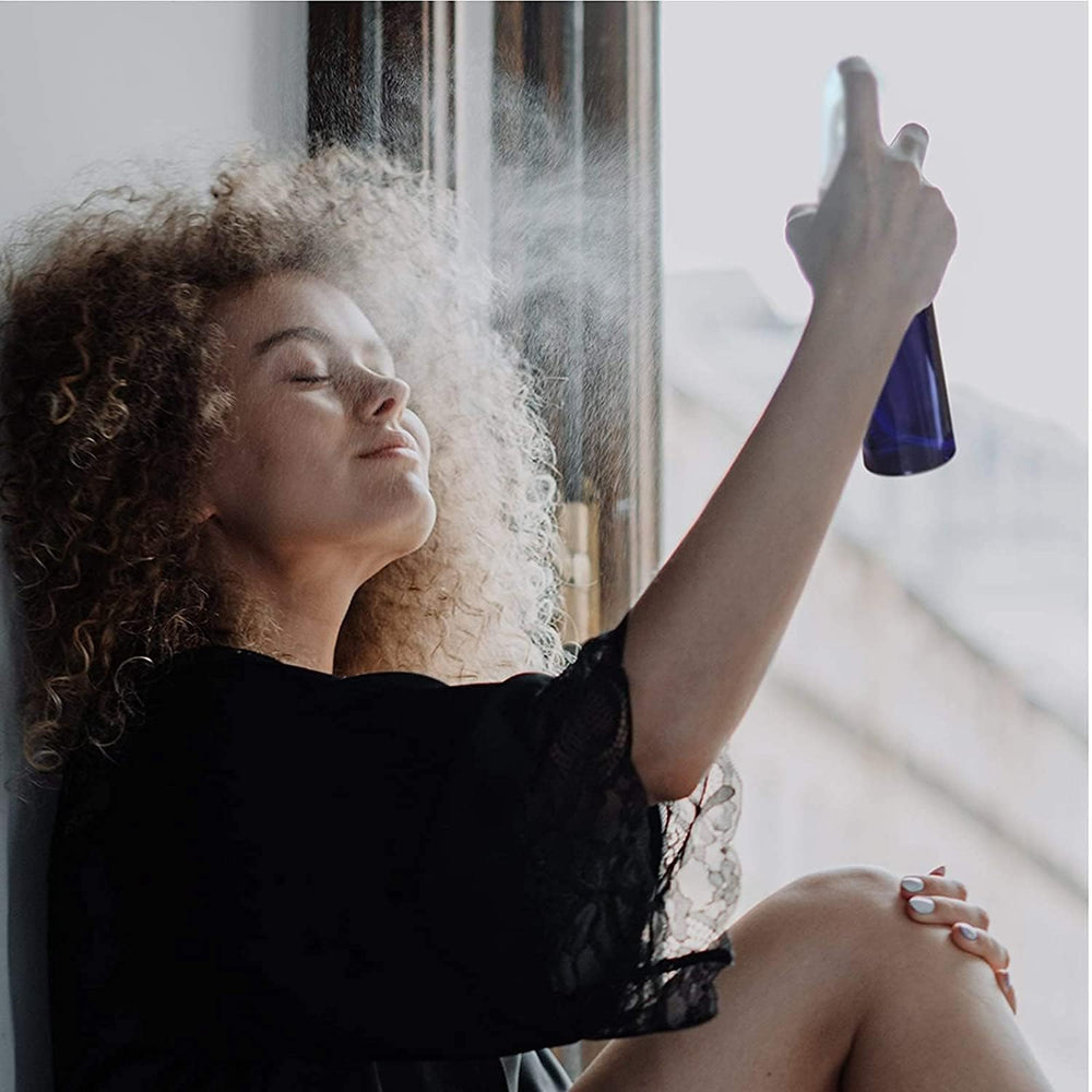 UV-protected FANSTINOW plastic bottle preserves contents in sun exposure