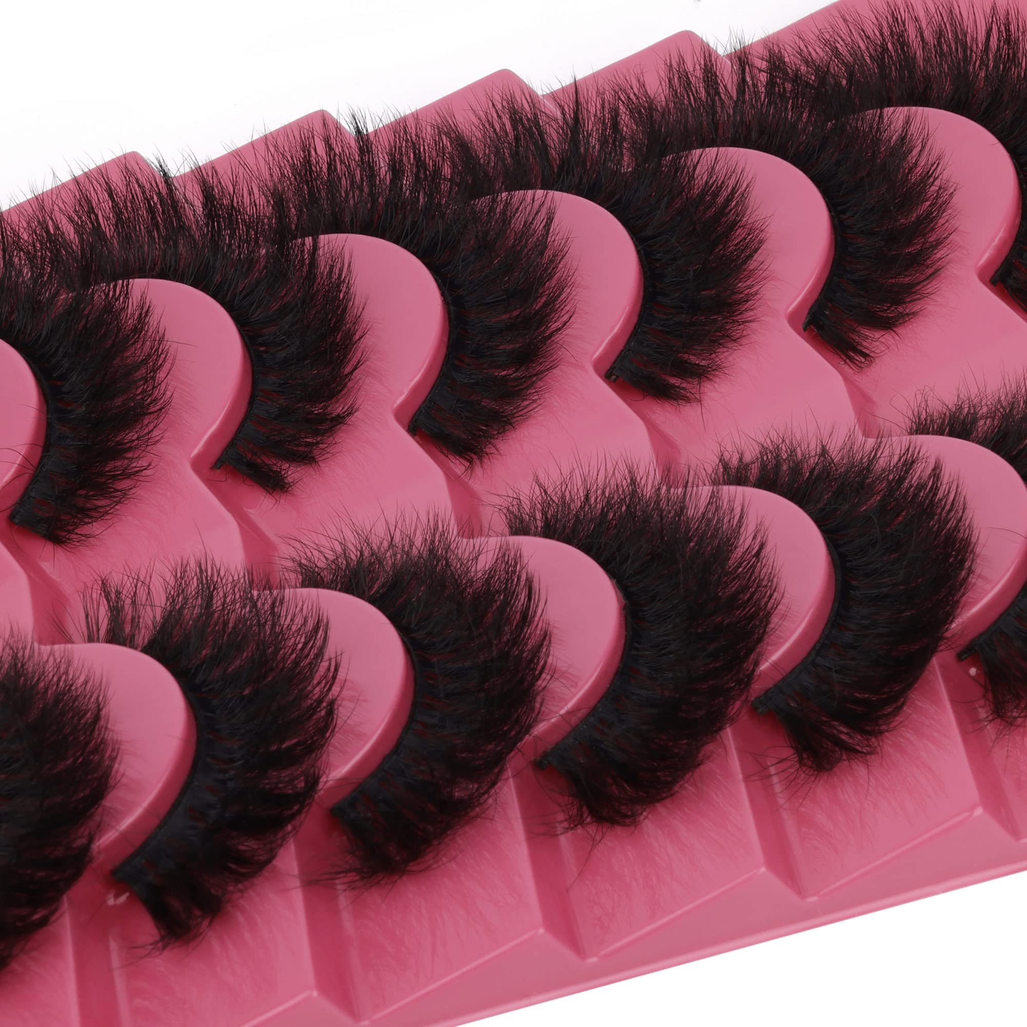 FANXITON cat-eye design enhances eye shape with dramatic definition