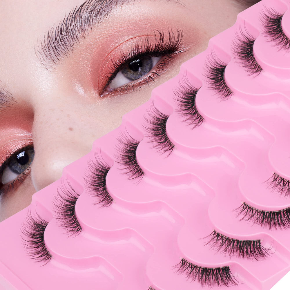 FANXITON clear band lash enhances a seamless, natural finish.