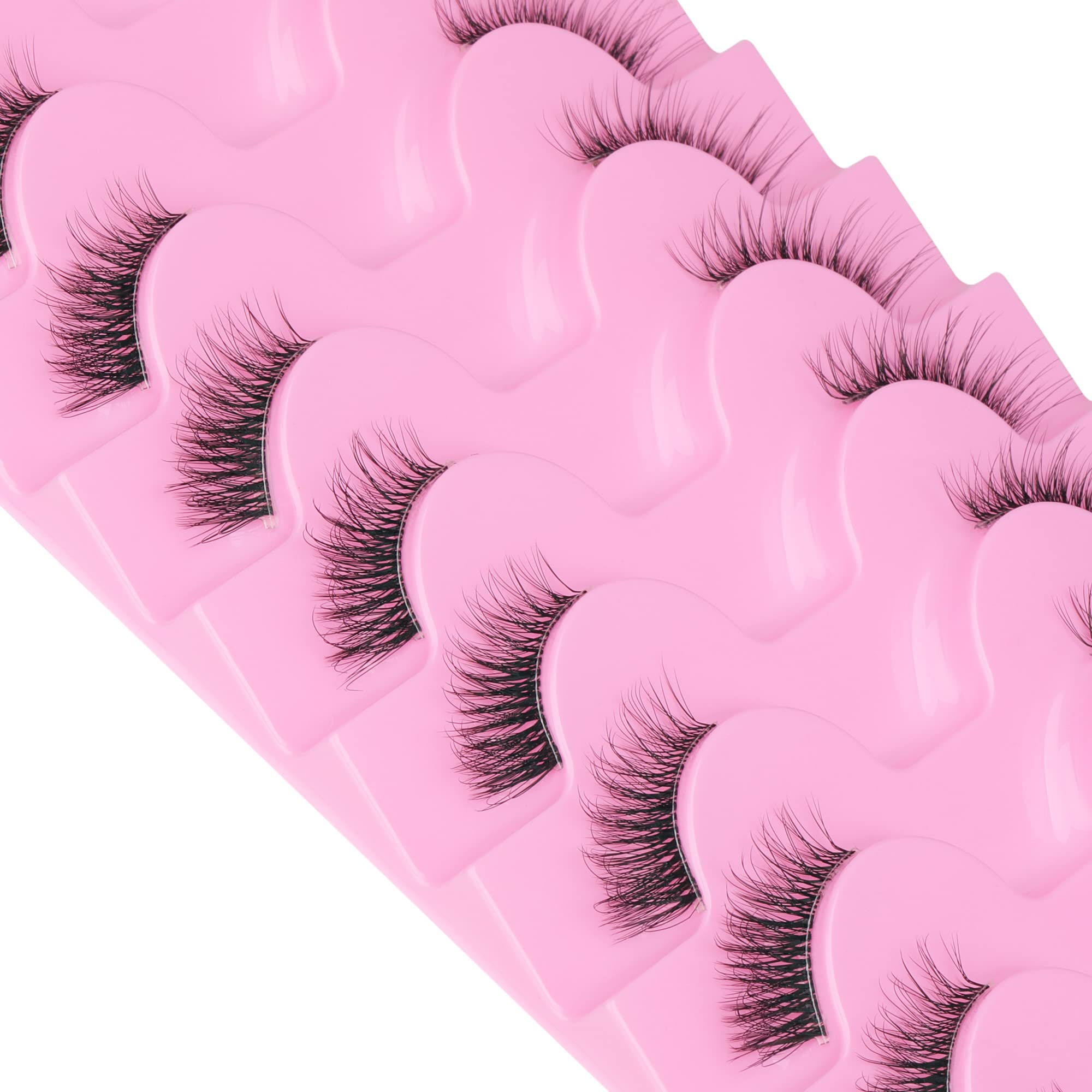 FANXITON handmade lashes create a delicate 3D texture.