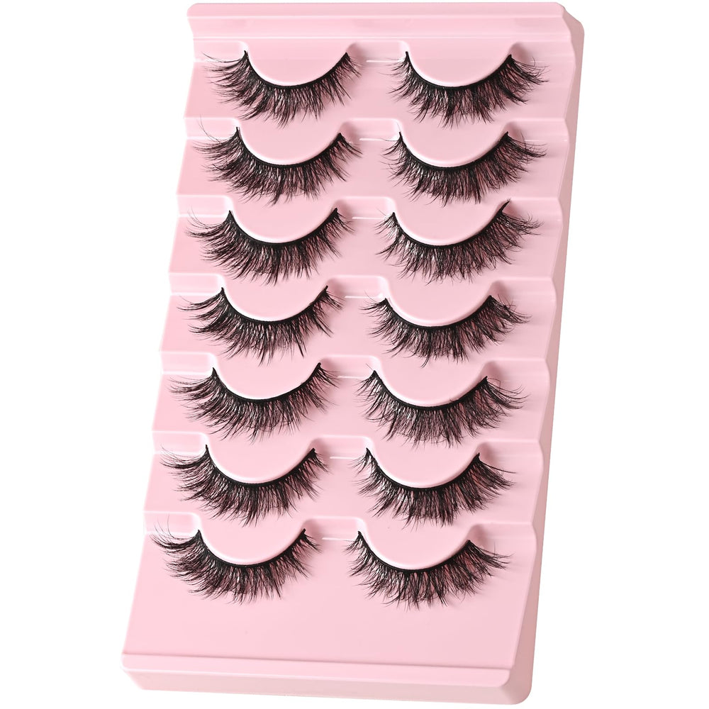 FARRED natural-look cat-eye lashes suit hooded eyes with subtle enhancement.