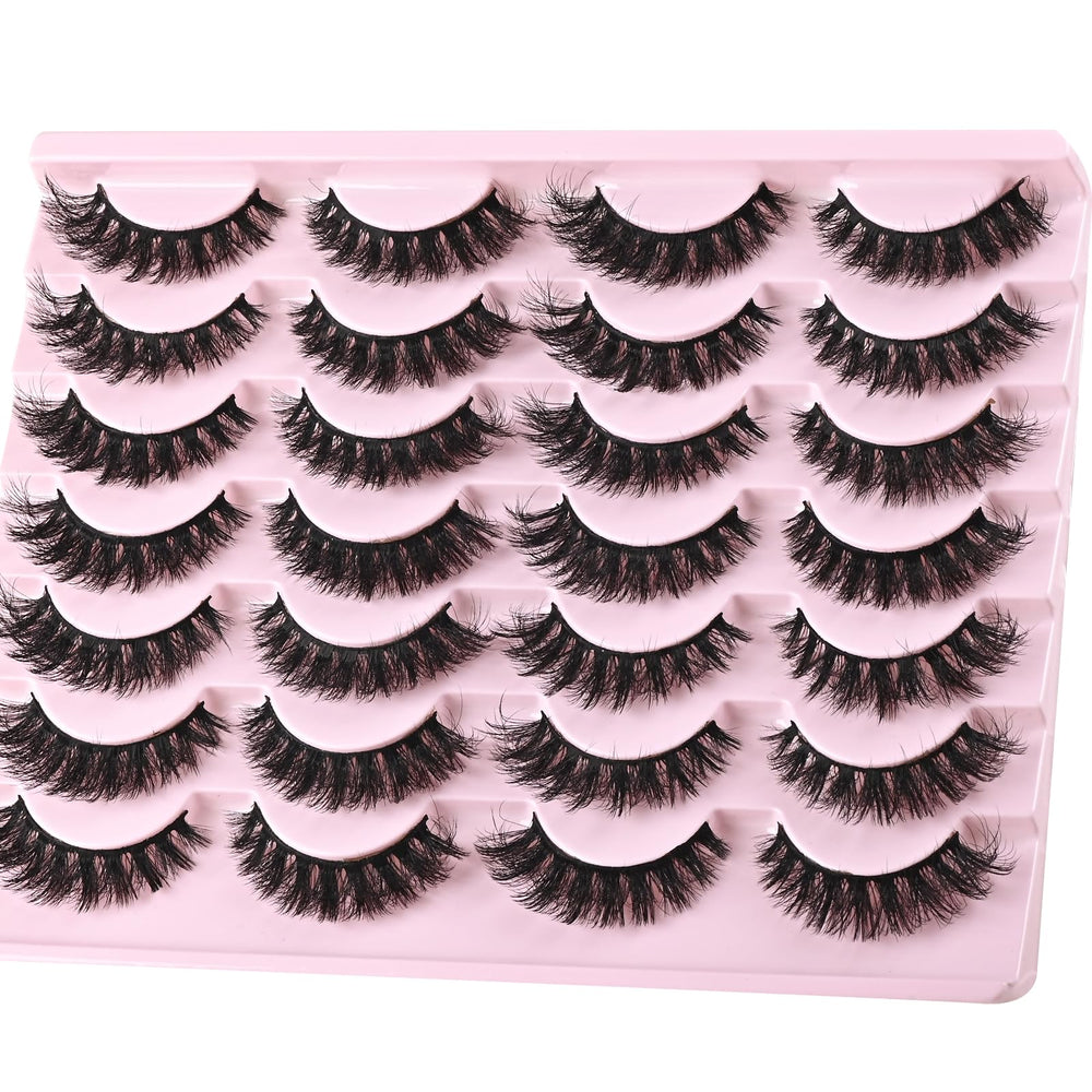 FARRED Wispy Mink Lashes feature mink-like fibers and a thin cotton band