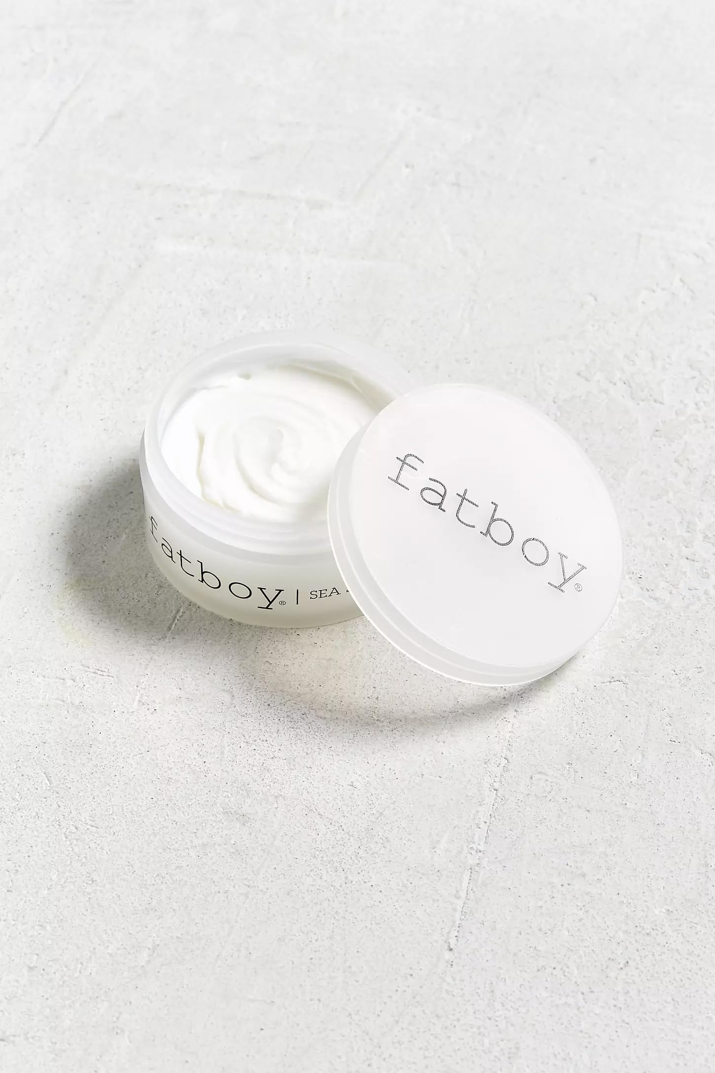 Fatboy Hair Pomada de Sal Marina: aceite de coco para cabello nutrido.