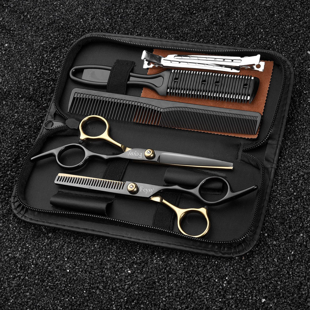 Fcysy cleaning cloth and comb included to help maintain blade performance.