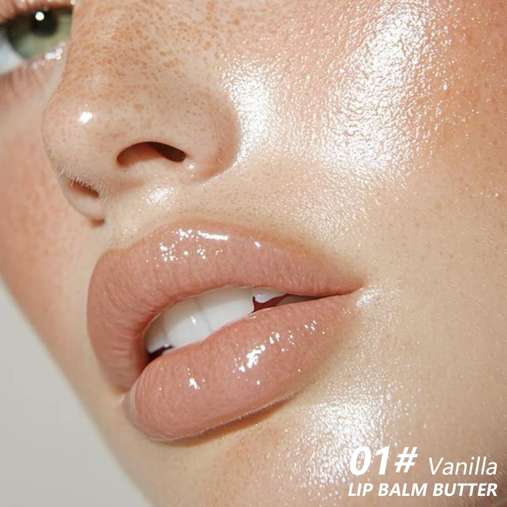 FeiCuiYun lip balm application glide demonstrates effortless, smoothing feel.