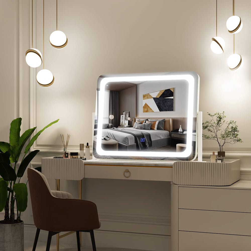 FENNIO vanity mirror with lights aluminum frame and strong build.