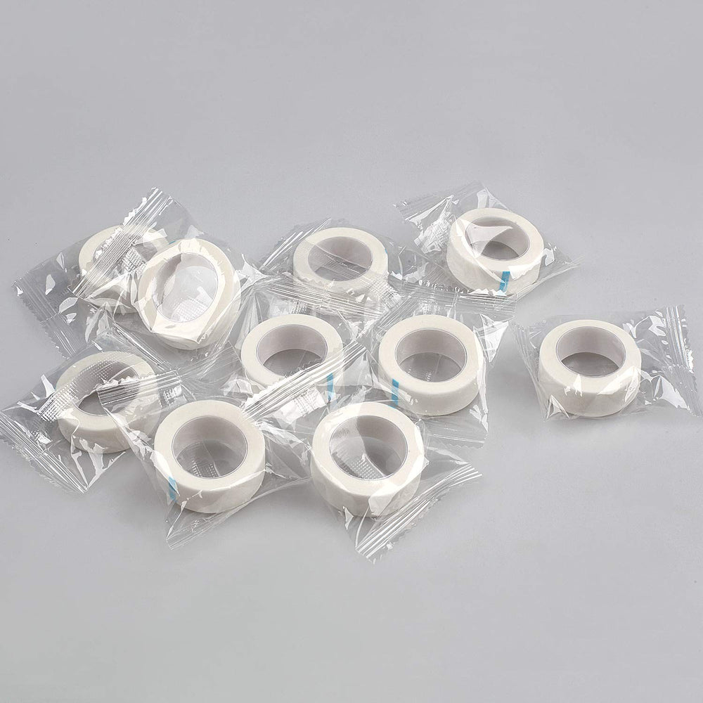 Fenshine eyelash extension tape aids precise root visibility.
